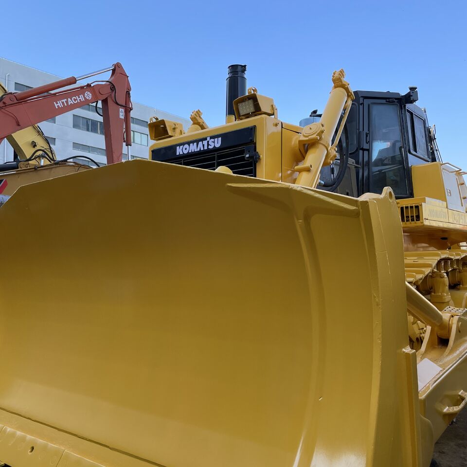 KOMATSU D375A - Bulldozer: foto 2 KOMATSU D375A - Bulldozer: foto 2