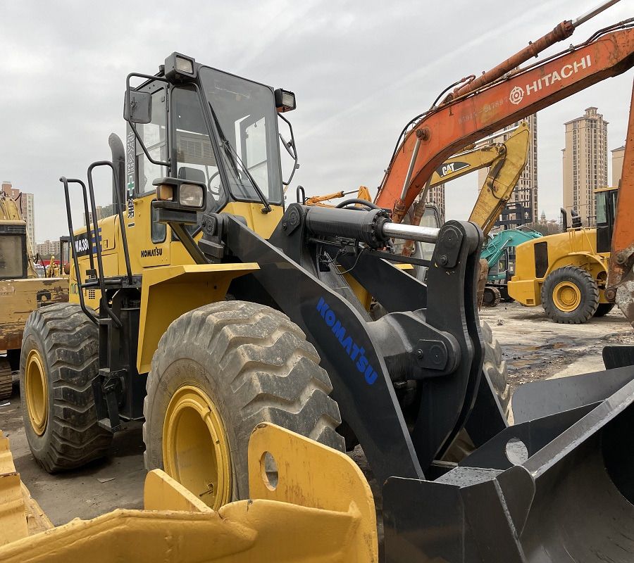 KOMATSU WA380-3 - Cargadora de ruedas: foto 2 KOMATSU WA380-3 - Cargadora de ruedas: foto 2