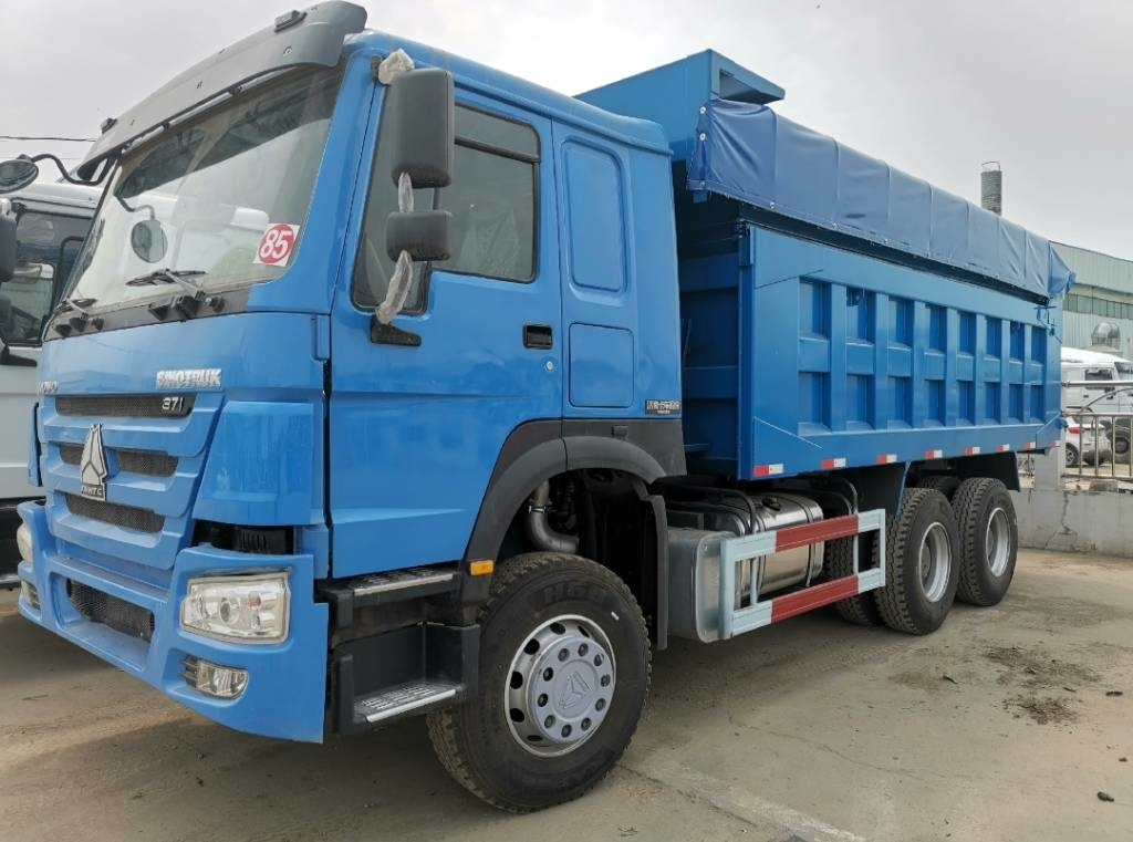 Howo 371 - Volquete camión: foto 1 Howo 371 - Volquete camión: foto 1