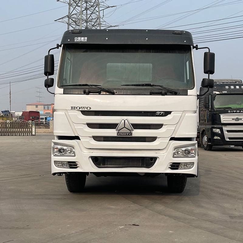 Howo 371 - Camión hormigonera: foto 2 Howo 371 - Camión hormigonera: foto 2