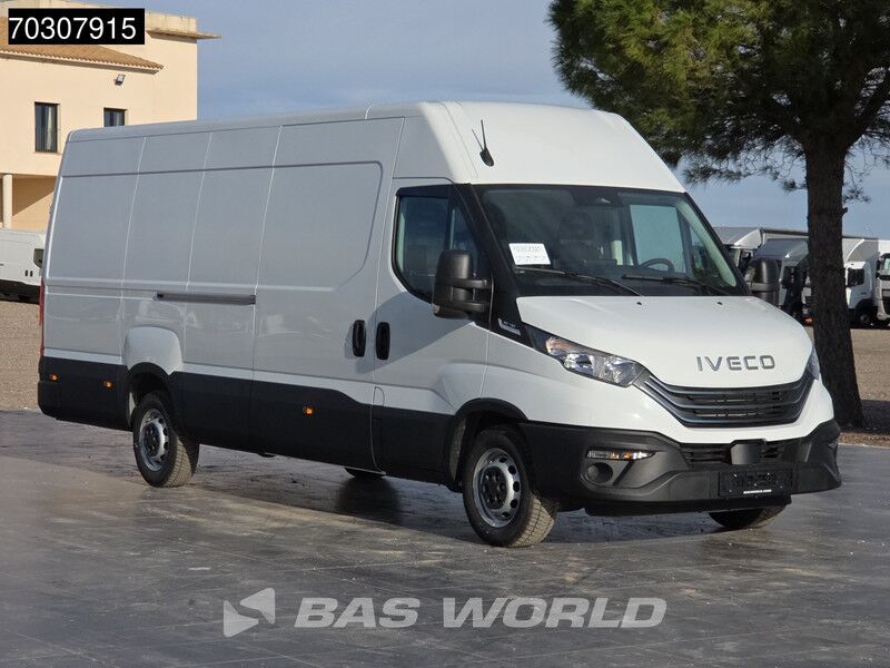 Iveco Daily 35S18 Nuevo - 3.0L - Automático - 180CV - L3H2 - ACC - Aire acondicionado - Camara trasera - Sensor de aparcamiento - CarPlay - - Furgón: foto 3 Iveco Daily 35S18 Nuevo - 3.0L - Automático - 180CV - L3H2 - ACC - Aire acondicionado - Camara trasera - Sensor de aparcamiento - CarPlay - - Furgón: foto 3