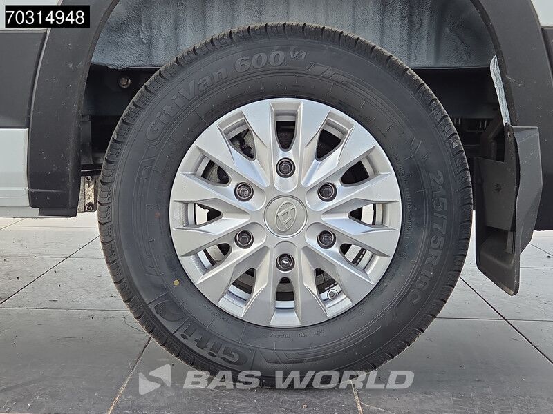 Furgón, Furgoneta eléctrica nuevo Maxus eDeliver 9 100% Eléctrico - Nuevo - 72 kWh - WLTP 280 km - CarPlay - Aire Acondicionado - Cámara - Control de Crucero A/C Cruise control: foto 16