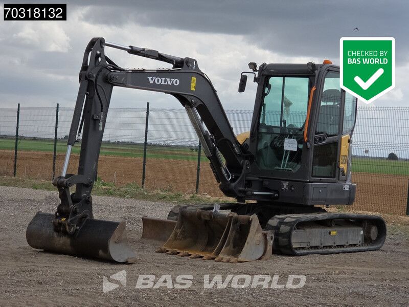 Volvo ECR50 F A/C - 3 Cucharas - Miniexcavadora: foto 1 Volvo ECR50 F A/C - 3 Cucharas - Miniexcavadora: foto 1