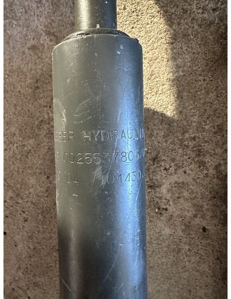 Mercedes-Benz - Cilindro hidráulico: foto 3 Mercedes-Benz - Cilindro hidráulico: foto 3