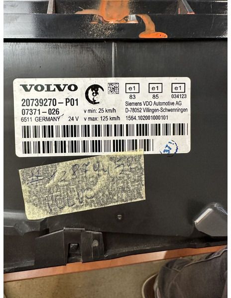 Volvo - Salpicadero: foto 3 Volvo - Salpicadero: foto 3