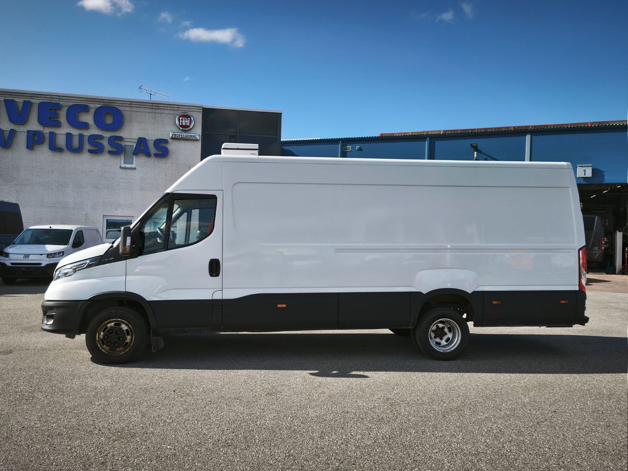 IVECO Daily 50C18H V - Frigorífico furgoneta: foto 4 IVECO Daily 50C18H V - Frigorífico furgoneta: foto 4