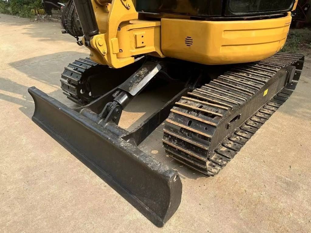 Miniexcavadora CAT 303 CR: foto 11 Miniexcavadora CAT 303 CR: foto 11