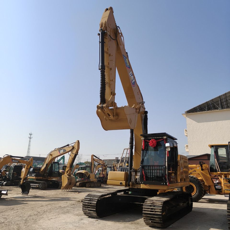 CAT 323GC - Excavadora de cadenas: foto 2 CAT 323GC - Excavadora de cadenas: foto 2