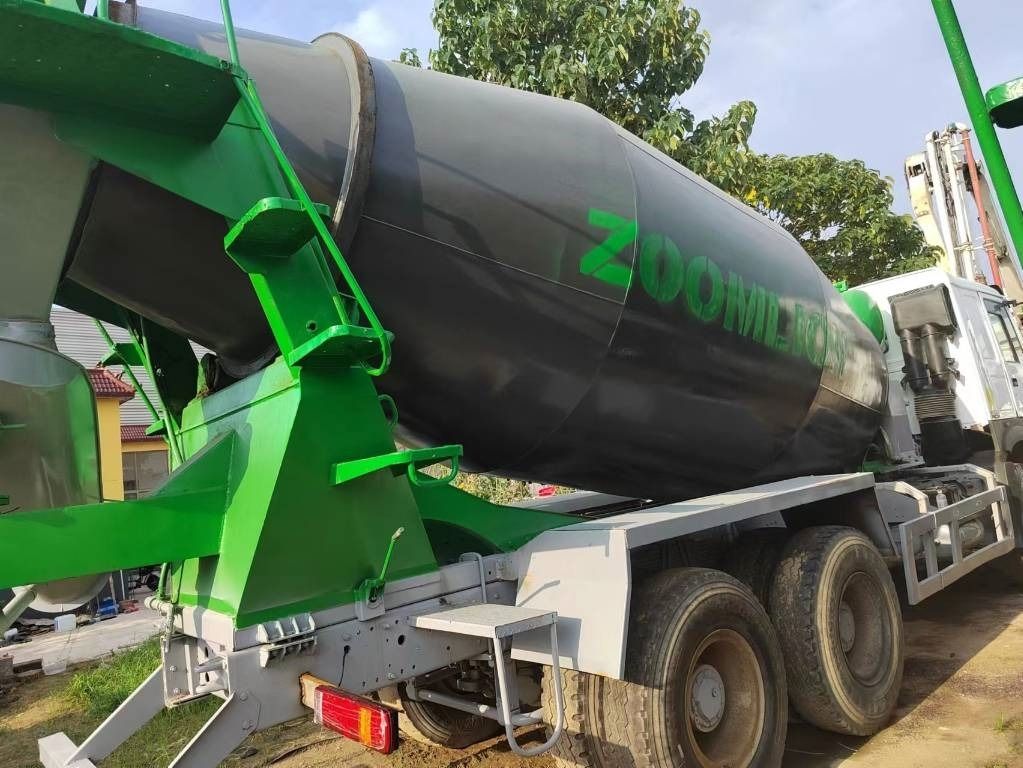 Howo 336 6x4 - Camión hormigonera: foto 3 Howo 336 6x4 - Camión hormigonera: foto 3