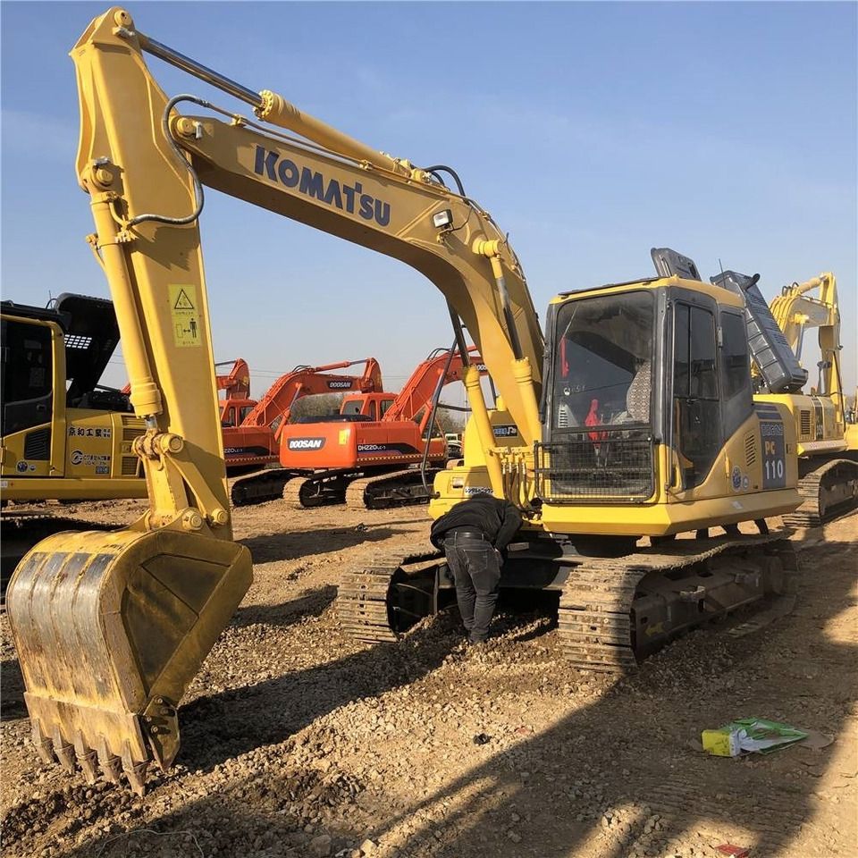 Komatsu PC110-7 - Miniexcavadora: foto 1 Komatsu PC110-7 - Miniexcavadora: foto 1