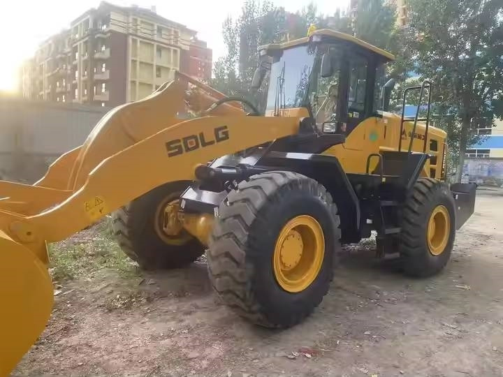SDLG LG956F - Cargadora de ruedas: foto 2 SDLG LG956F - Cargadora de ruedas: foto 2