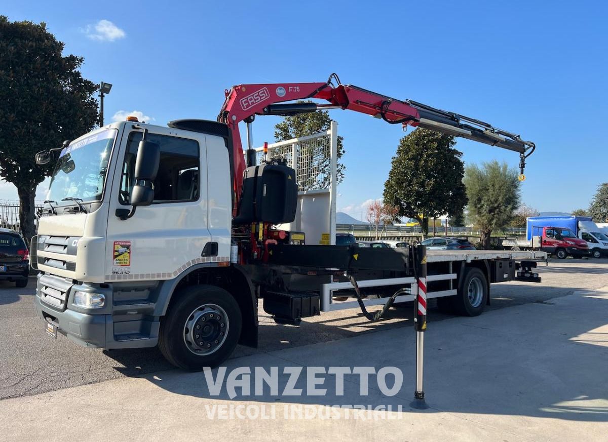 DAF CF 75.310 - Camión caja abierta, Camión grúa: foto 3 DAF CF 75.310 - Camión caja abierta, Camión grúa: foto 3