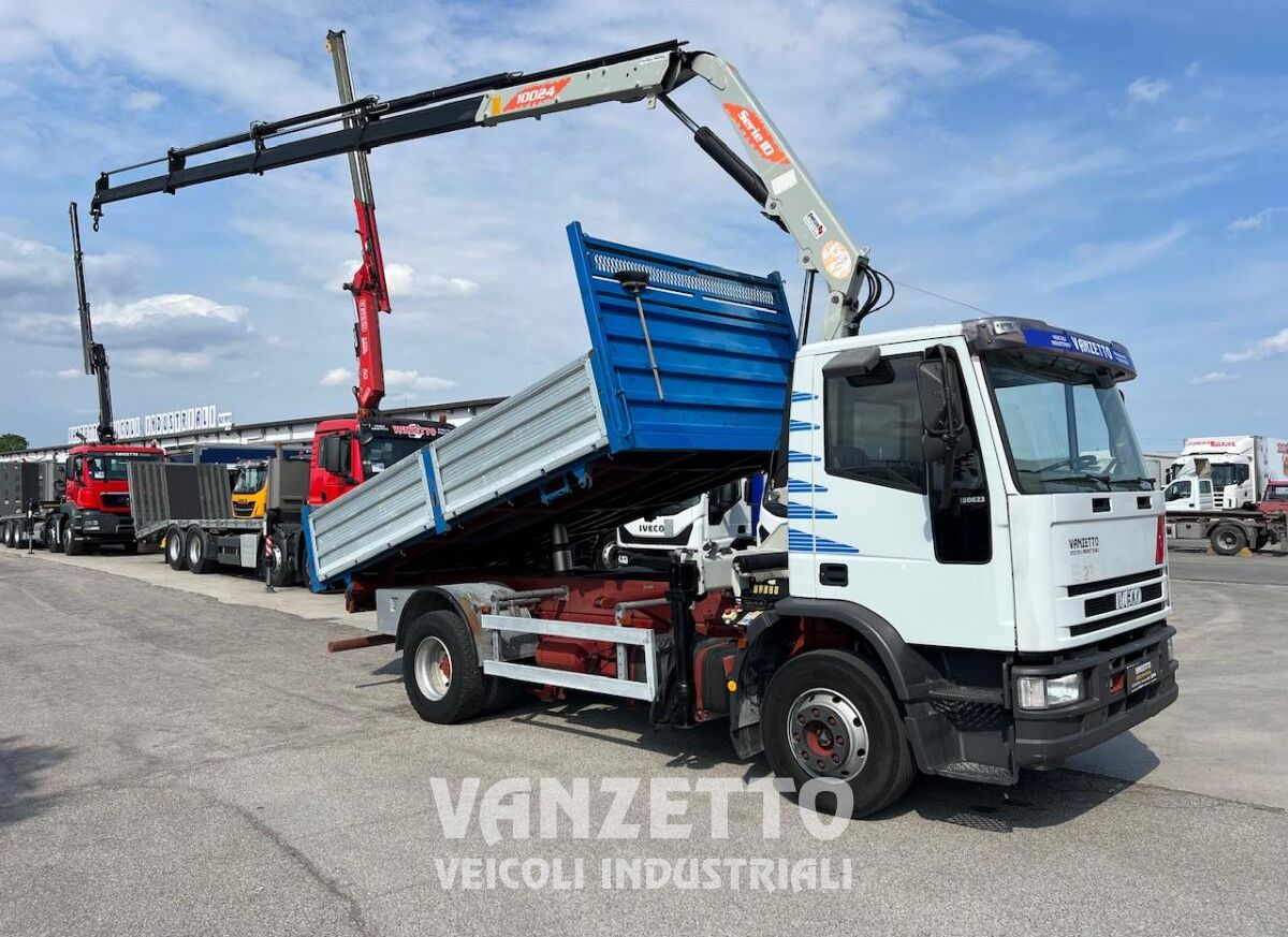 IVECO 150E23 EUROTECH - Camión grúa: foto 1 IVECO 150E23 EUROTECH - Camión grúa: foto 1
