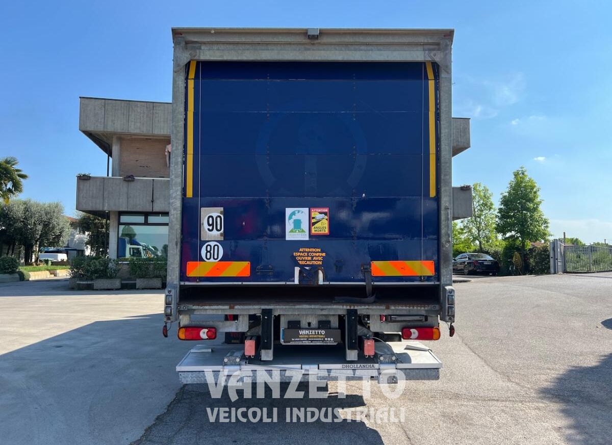 IVECO 160E25 EUROCARGO - Camión caja cerrada: foto 5 IVECO 160E25 EUROCARGO - Camión caja cerrada: foto 5