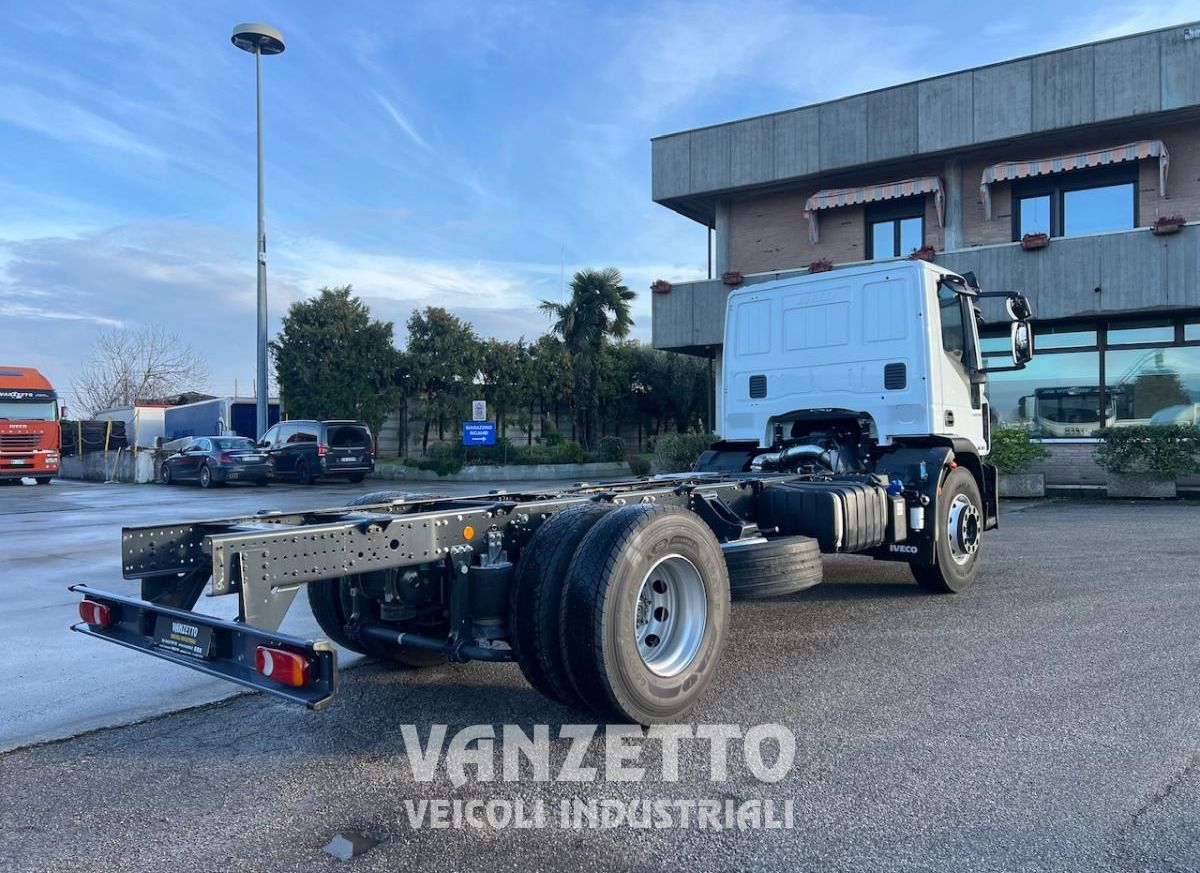 Leasing financiero de  IVECO 180E28 EUROCARGO leasing IVECO 180E28 EUROCARGO: foto 6