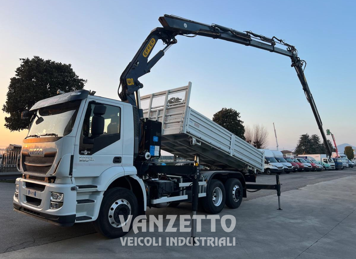 IVECO 260S36 STRALIS - Volquete camión, Camión grúa: foto 3 IVECO 260S36 STRALIS - Volquete camión, Camión grúa: foto 3