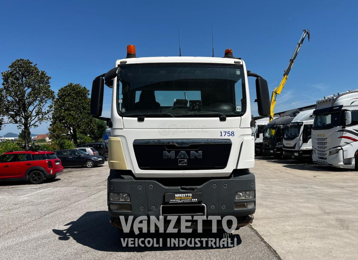 MAN TGS 26.404 - Chasis camión, Camión grúa: foto 2 MAN TGS 26.404 - Chasis camión, Camión grúa: foto 2