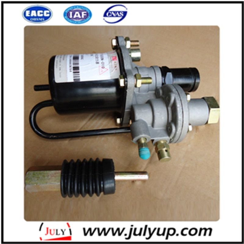 Dongfeng EQ4251W2 clutch booster pump 1608N-010 - Servoembrague para Camión: foto 1 Dongfeng EQ4251W2 clutch booster pump 1608N-010 - Servoembrague para Camión: foto 1