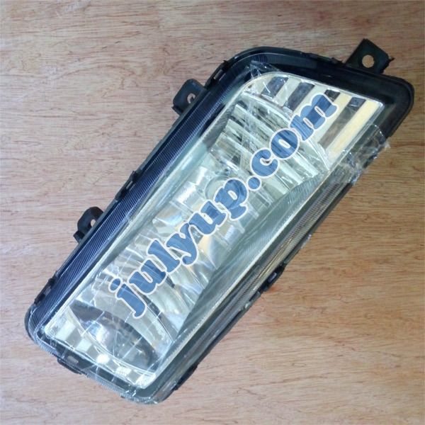 Dongfeng Kinland Part Front Fog Lamp RH 3732030-C1100 - Faro antiniebla para Camión: foto 1 Dongfeng Kinland Part Front Fog Lamp RH 3732030-C1100 - Faro antiniebla para Camión: foto 1