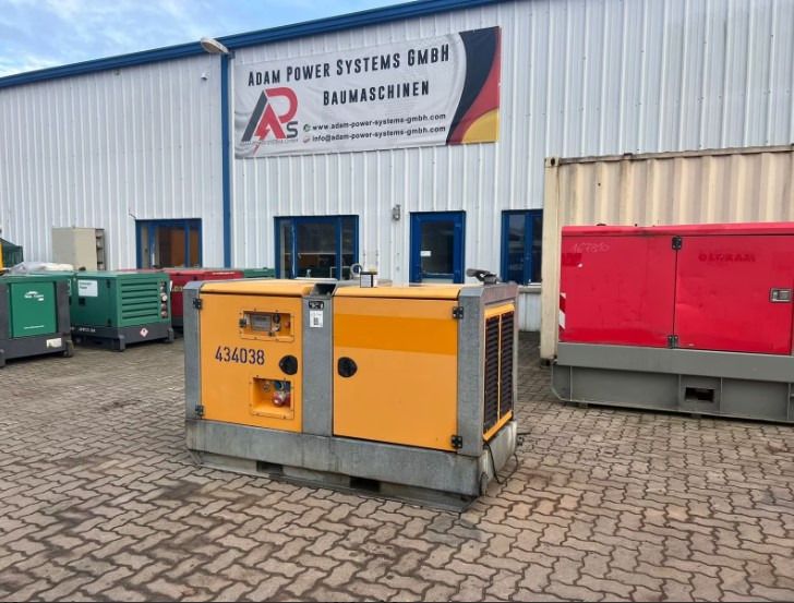 Notstromaggregat 30 KVA Deutz Stromaggregat 24 KW Generator - Generador industriale: foto 2 Notstromaggregat 30 KVA Deutz Stromaggregat 24 KW Generator - Generador industriale: foto 2
