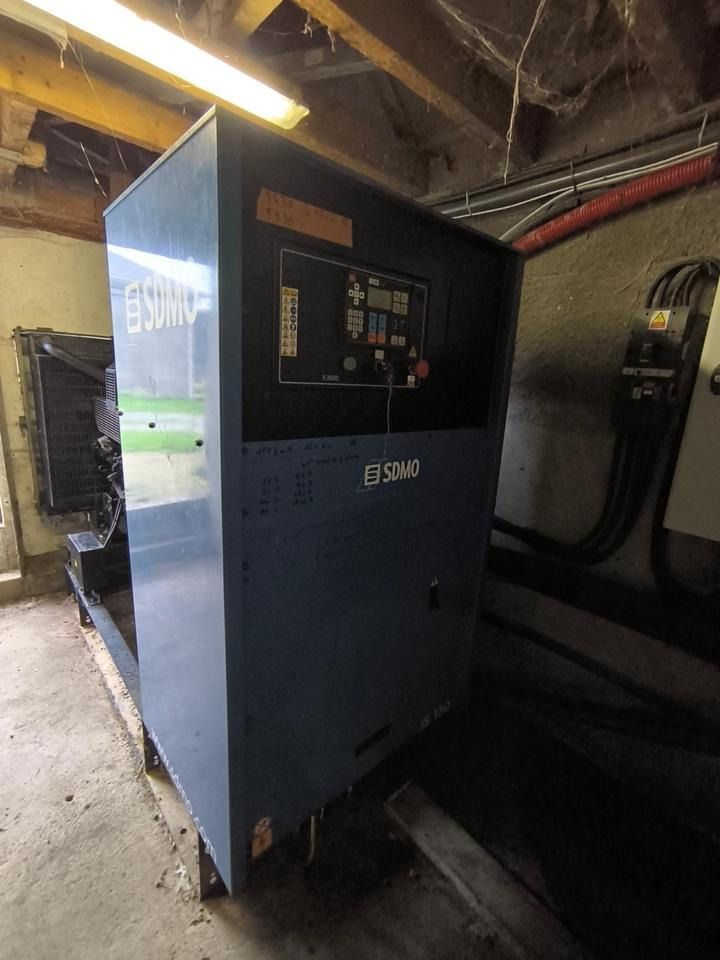 Generador industriale SDMO Stromaggregat 165 KVA SDMO 165 KVA Notstromaggregat: foto 7 Generador industriale SDMO Stromaggregat 165 KVA SDMO 165 KVA Notstromaggregat: foto 7