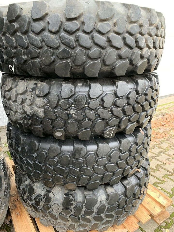 Continental 335/80r20 MPT81 - Neumático para Camión: foto 2 Continental 335/80r20 MPT81 - Neumático para Camión: foto 2