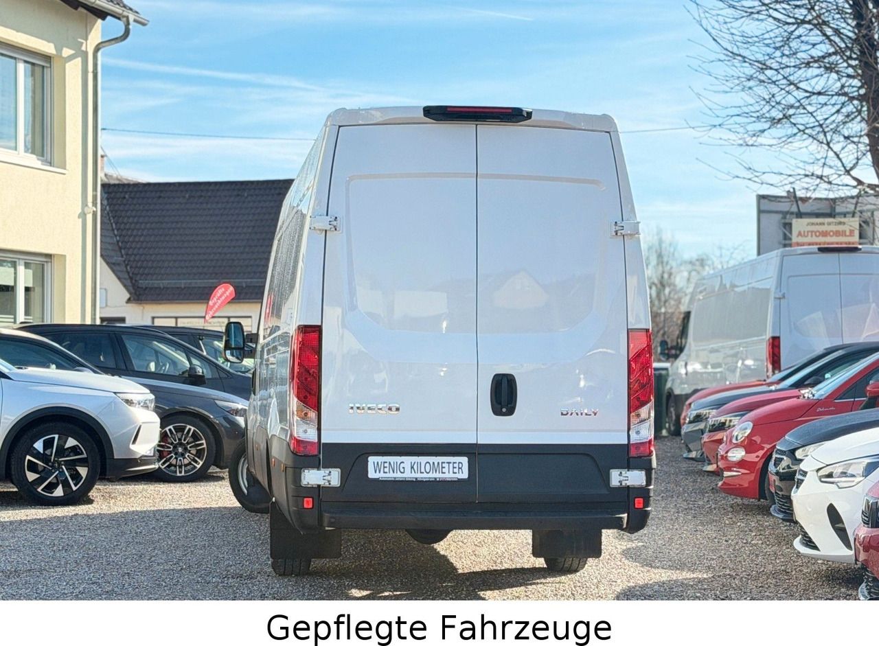 IVECO DAILY 35S18V L4H2 3.0 L 176 PS KAMERA AHK NAVI T - Furgón: foto 4 IVECO DAILY 35S18V L4H2 3.0 L 176 PS KAMERA AHK NAVI T - Furgón: foto 4