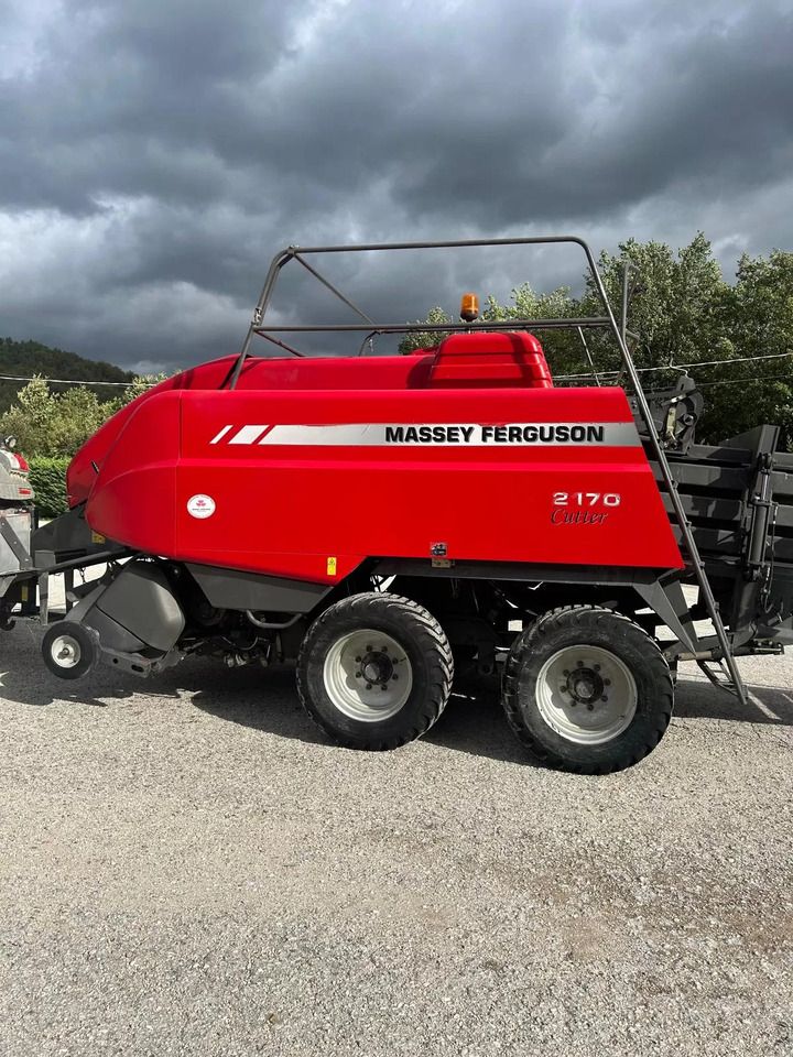 PRESSA QUADRA MASSEY FERGUSON 2170 CUTTER - Rotoempacadora: foto 1 PRESSA QUADRA MASSEY FERGUSON 2170 CUTTER - Rotoempacadora: foto 1