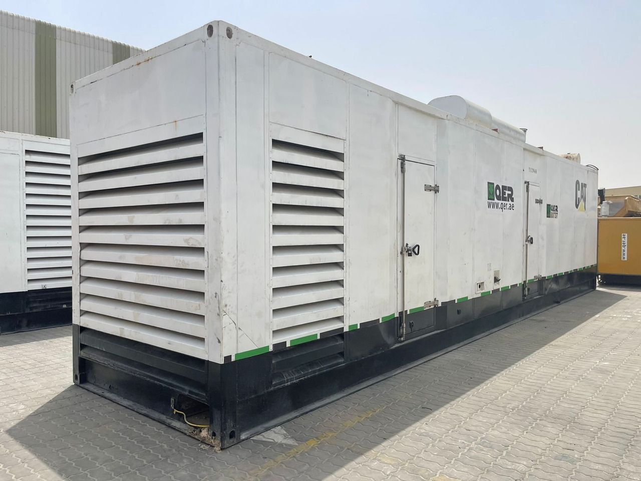 2004 - CATERPILLAR 3516 - 2000KVA GENERATOR - SOUND PROOF - Generador industriale: foto 4 2004 - CATERPILLAR 3516 - 2000KVA GENERATOR - SOUND PROOF - Generador industriale: foto 4