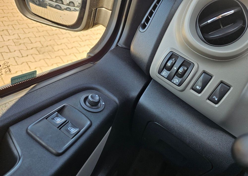 Furgón Renault Trafic L2H2 *49900zł NETTO* 1.6dCi/125KM: foto 18 Furgón Renault Trafic L2H2 *49900zł NETTO* 1.6dCi/125KM: foto 18