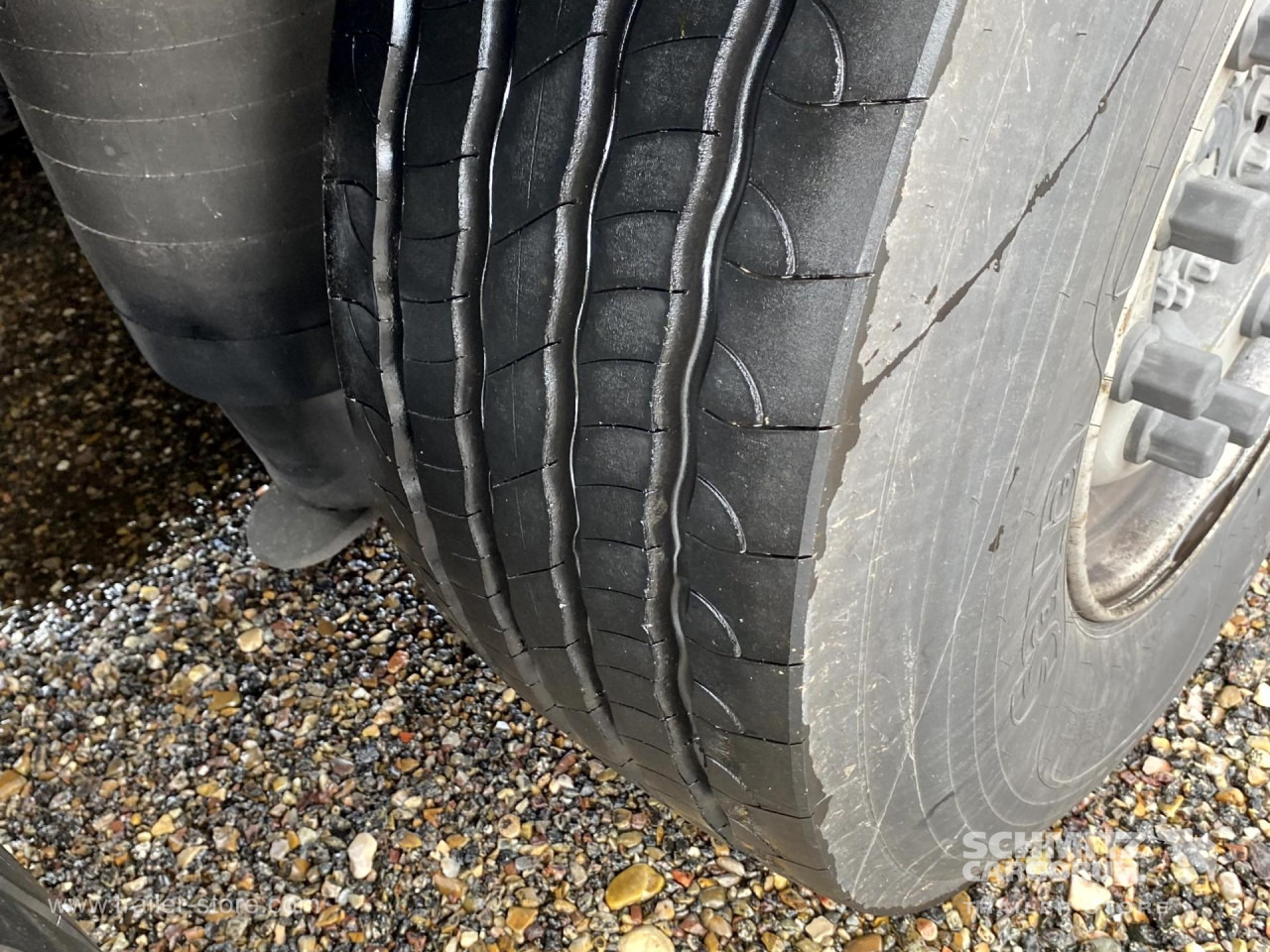 SCHMITZ Semiremolque Furgón carga seca Standard - Caja cerrada semirremolque: foto 3 SCHMITZ Semiremolque Furgón carga seca Standard - Caja cerrada semirremolque: foto 3