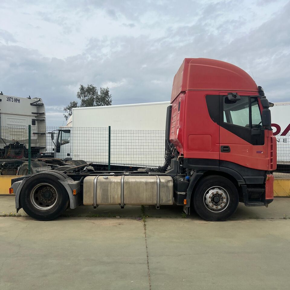 IVECO 460 - Cabeza tractora: foto 3 IVECO 460 - Cabeza tractora: foto 3
