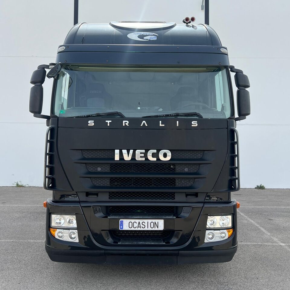 IVECO 500 - Cabeza tractora: foto 2 IVECO 500 - Cabeza tractora: foto 2