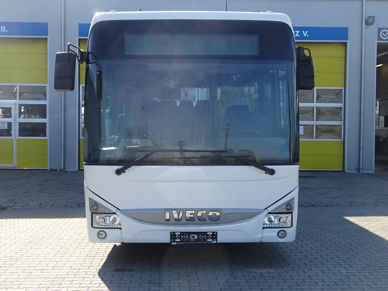 IVECO CROSSWAY LOW ENTRY - Autocar: foto 2 IVECO CROSSWAY LOW ENTRY - Autocar: foto 2