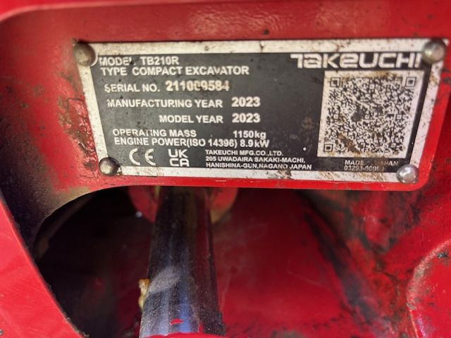 Miniexcavadora Takeuchi TB210R: foto 15 Miniexcavadora Takeuchi TB210R: foto 15