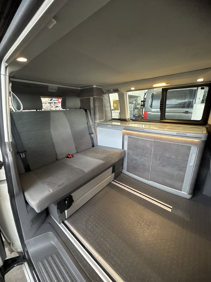 Volkswagen T6.1 California Coast 2.0 TDI - Cámper: foto 2 Volkswagen T6.1 California Coast 2.0 TDI - Cámper: foto 2