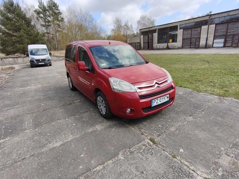 Citroën Berlingo II 1.6 16V HDI MR`08 E4 Furgon (blaszak) - Furgón: foto 3 Citroën Berlingo II 1.6 16V HDI MR`08 E4 Furgon (blaszak) - Furgón: foto 3