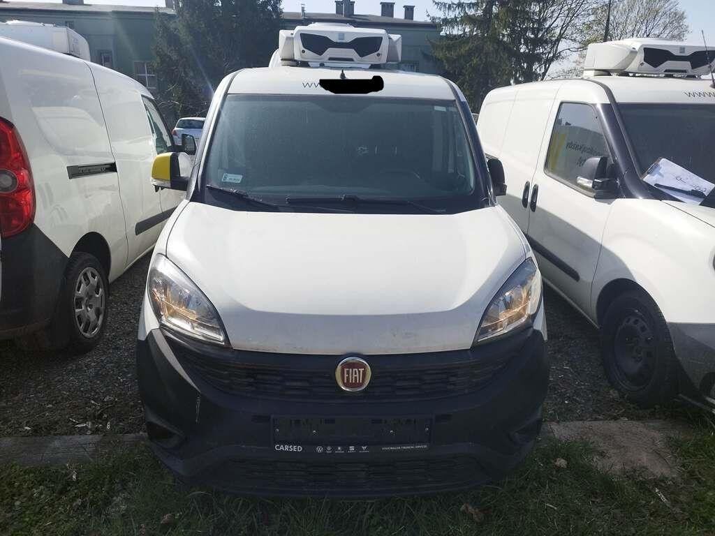 Fiat Doblo Cargo 1.6 M-jet MR`15 E6d 2.5t Furgon (blaszak) - Furgón: foto 3 Fiat Doblo Cargo 1.6 M-jet MR`15 E6d 2.5t Furgon (blaszak) - Furgón: foto 3
