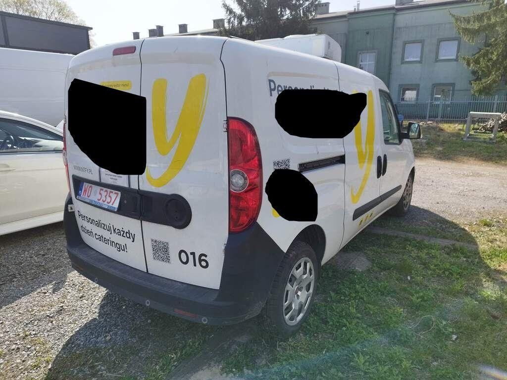 Fiat Doblo Cargo 1.6 M-jet MR`15 E6d 2.5t Furgon (blaszak) - Furgón: foto 4 Fiat Doblo Cargo 1.6 M-jet MR`15 E6d 2.5t Furgon (blaszak) - Furgón: foto 4