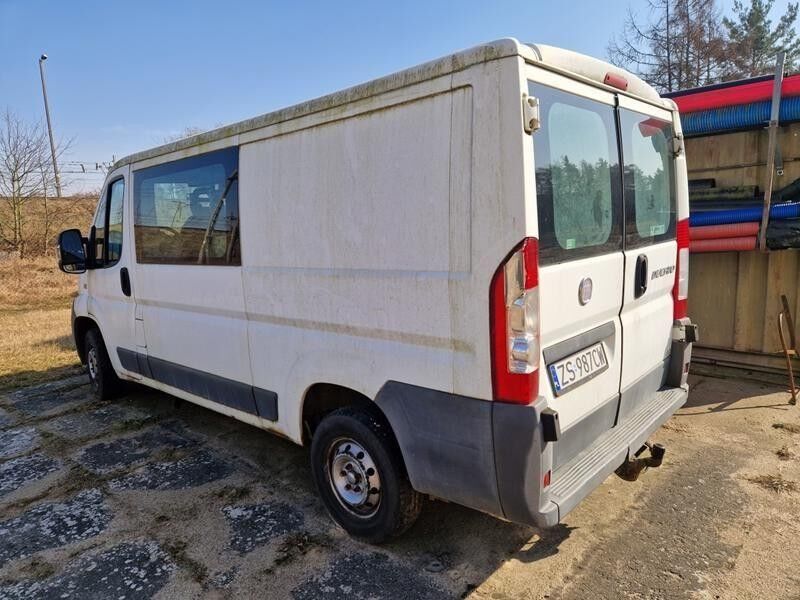 Fiat Ducato 30 2.2 M-jet Kat. MR`06 E4 3.0t Furgon (blaszak) - Furgón: foto 2 Fiat Ducato 30 2.2 M-jet Kat. MR`06 E4 3.0t Furgon (blaszak) - Furgón: foto 2
