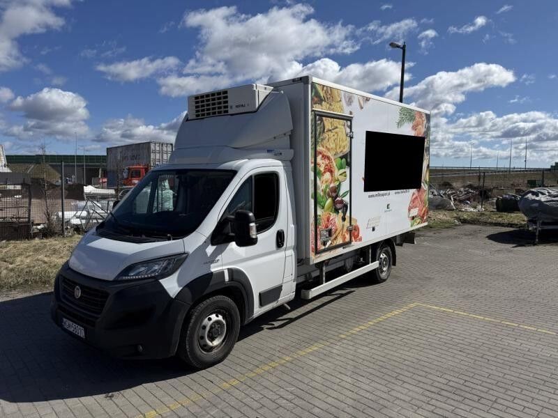 Fiat Ducato 35 2.3 M-jet MR`16 E6d 3.5t Chłodnia i izotermy - Frigorífico furgoneta: foto 1 Fiat Ducato 35 2.3 M-jet MR`16 E6d 3.5t Chłodnia i izotermy - Frigorífico furgoneta: foto 1
