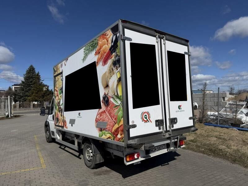 Fiat Ducato 35 2.3 M-jet MR`16 E6d 3.5t Chłodnia i izotermy - Frigorífico furgoneta: foto 3 Fiat Ducato 35 2.3 M-jet MR`16 E6d 3.5t Chłodnia i izotermy - Frigorífico furgoneta: foto 3