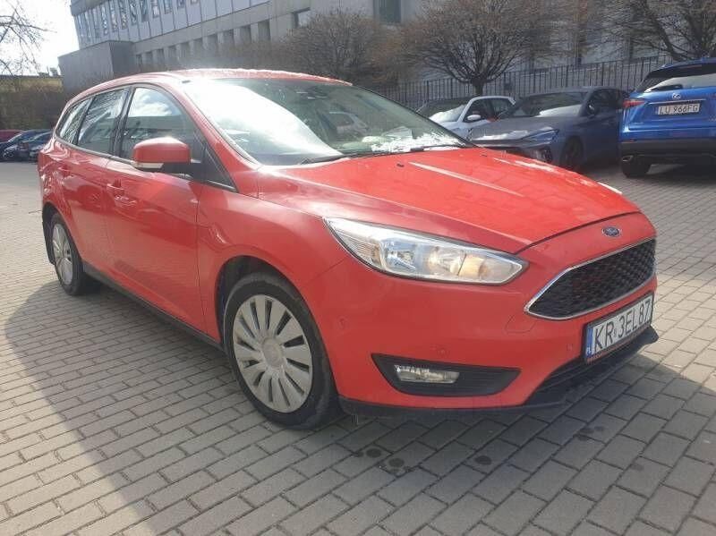 Ford Focus 1.5 TDCi MR`15 E6 Kombi - Coche familiar: foto 2 Ford Focus 1.5 TDCi MR`15 E6 Kombi - Coche familiar: foto 2