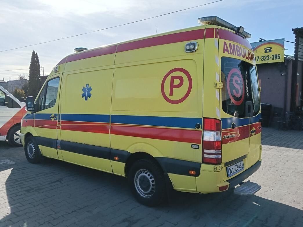 Mercedes-Benz Sprinter Furgon (blaszak) - Furgón: foto 3 Mercedes-Benz Sprinter Furgon (blaszak) - Furgón: foto 3