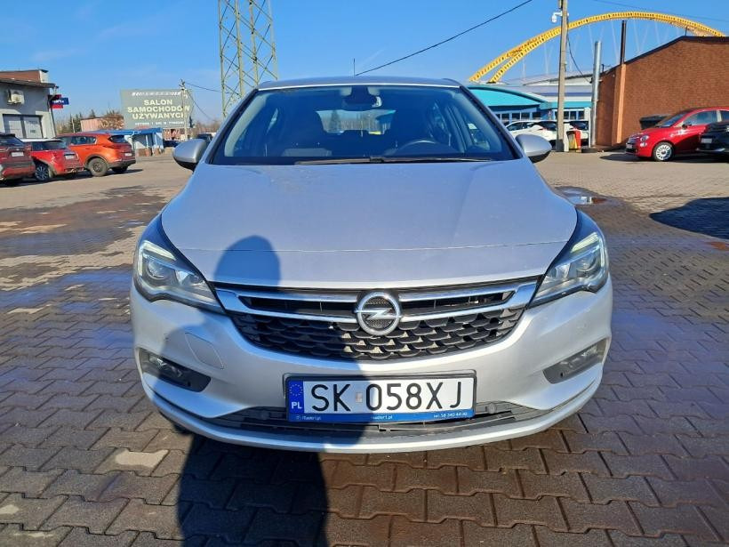 Opel Astra V 1.4 T Enjoy Kompakt - Coche: foto 2 Opel Astra V 1.4 T Enjoy Kompakt - Coche: foto 2