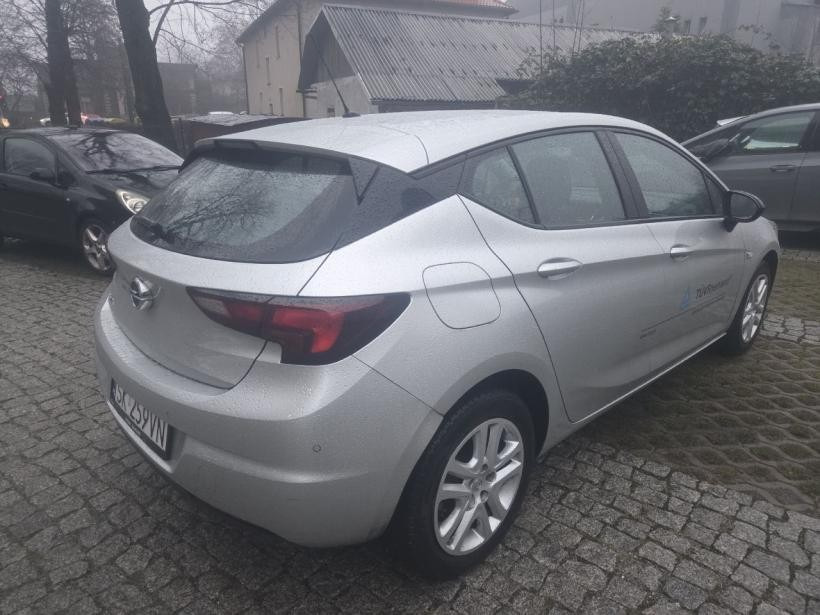 Opel Astra V 1.5 CDTI Edition S&S Kompakt - Coche: foto 3 Opel Astra V 1.5 CDTI Edition S&S Kompakt - Coche: foto 3