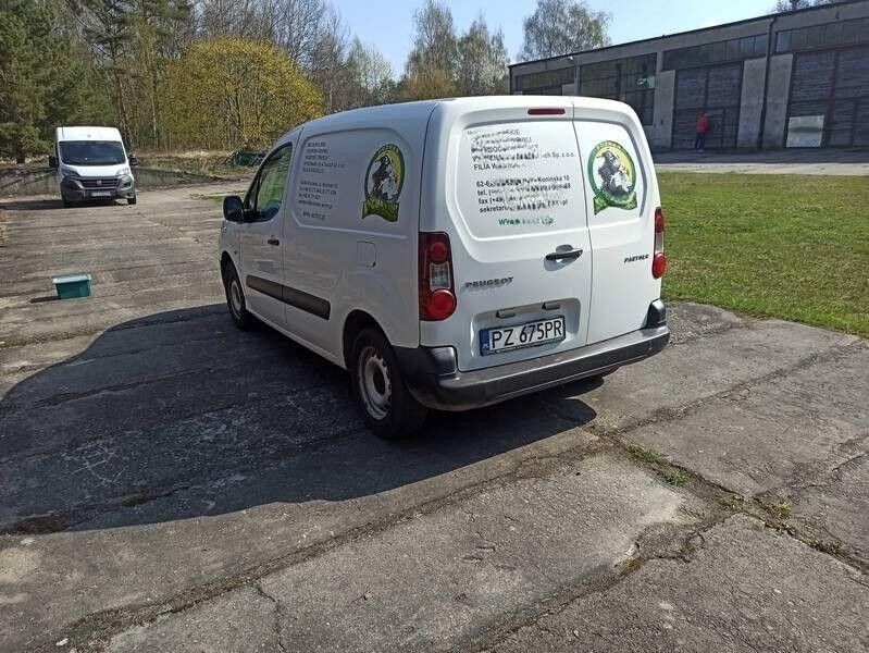 Peugeot Partner BlueHDi MR`15 E6 2.2t Furgon (blaszak) - Furgón: foto 4 Peugeot Partner BlueHDi MR`15 E6 2.2t Furgon (blaszak) - Furgón: foto 4