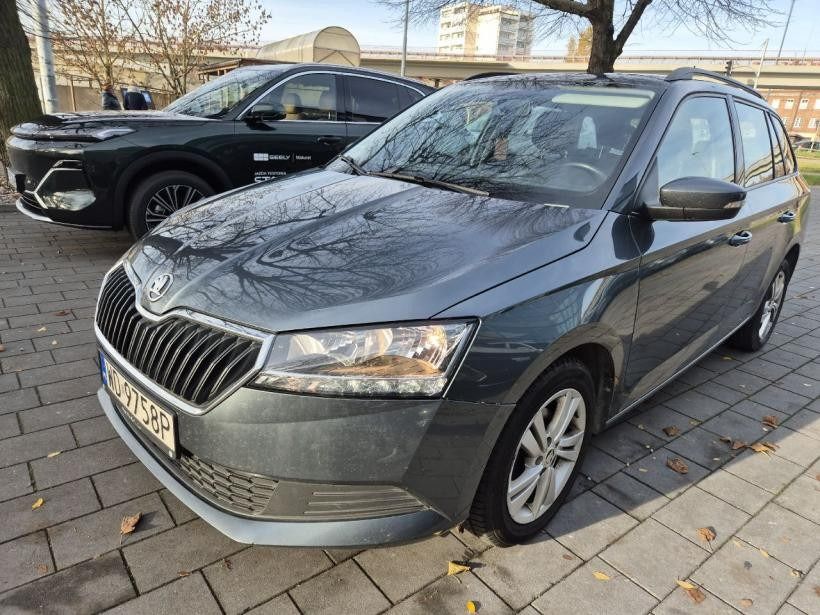 Skoda Fabia 1.0 TSI Ambition Kombi - Coche familiar: foto 1 Skoda Fabia 1.0 TSI Ambition Kombi - Coche familiar: foto 1