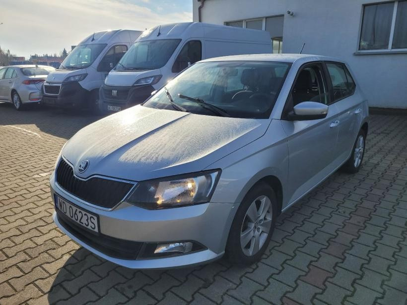 Skoda Fabia 1.0 TSI Ambition Kompakt - Coche: foto 1 Skoda Fabia 1.0 TSI Ambition Kompakt - Coche: foto 1