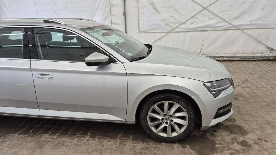 Skoda Superb 2.0 TSI Ambition DSG Kombi - Coche familiar: foto 5 Skoda Superb 2.0 TSI Ambition DSG Kombi - Coche familiar: foto 5